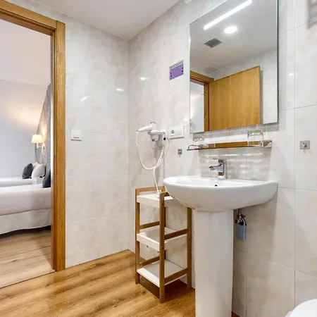Hotel Vilagarcia *